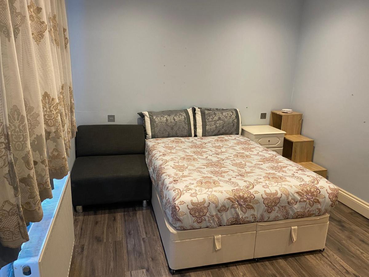Ruislip Guest House 外观 照片