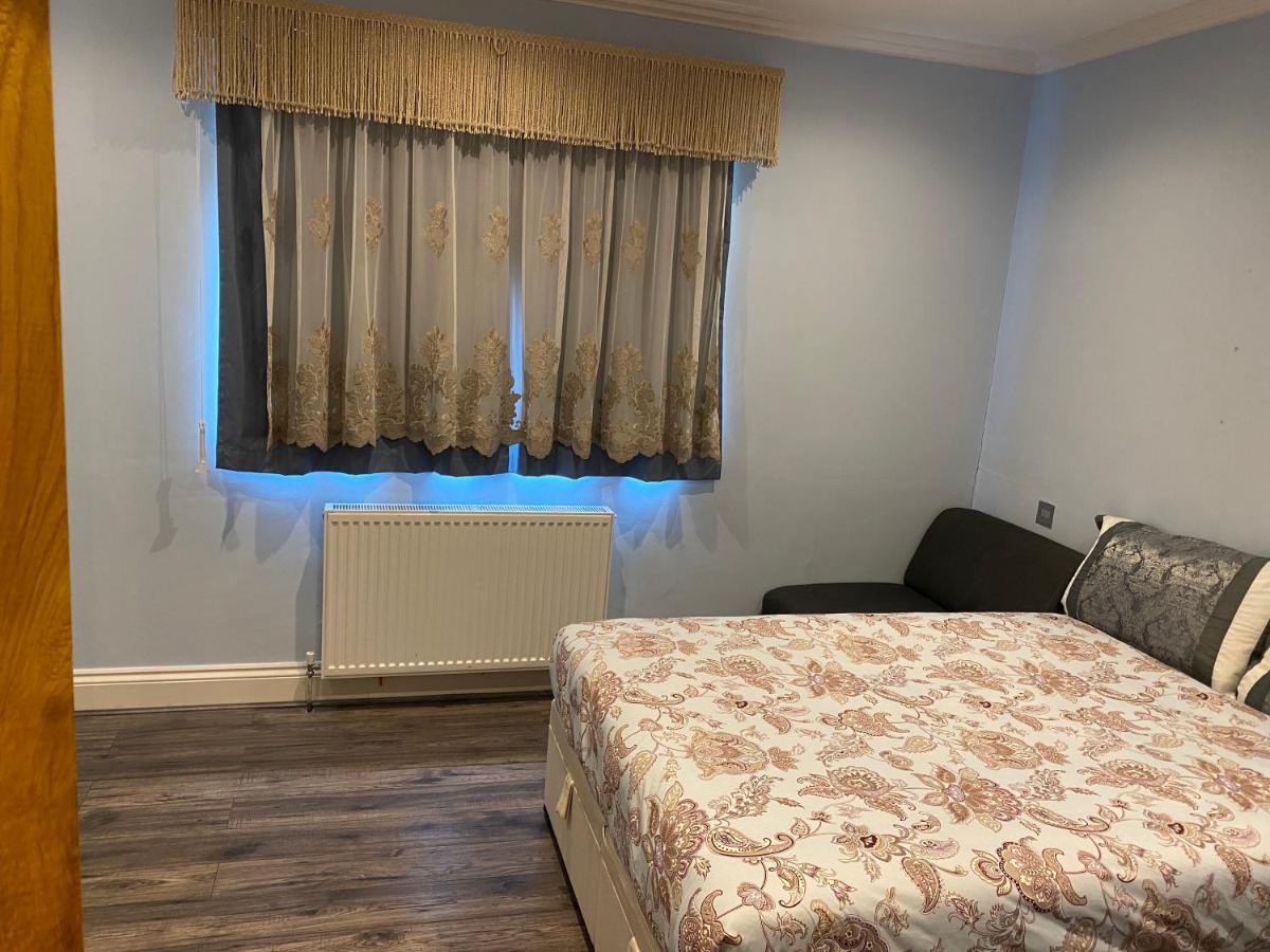 Ruislip Guest House 外观 照片